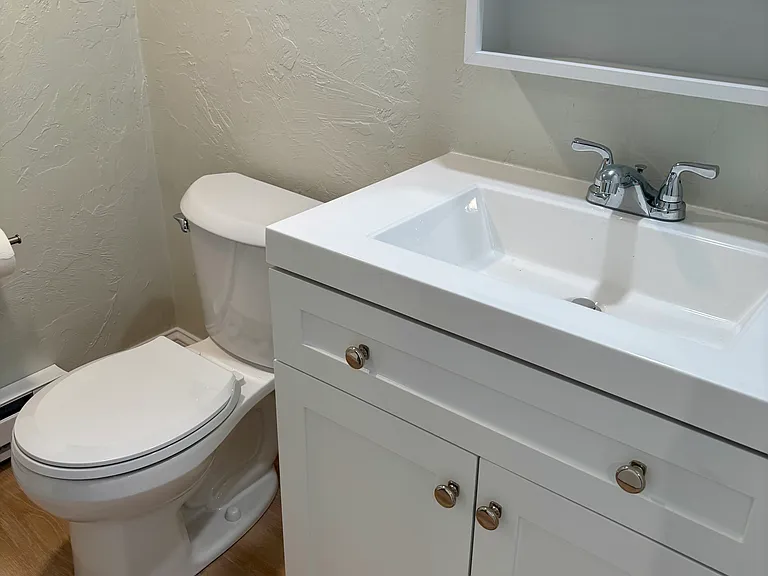314 Proctor Ave #1B — Photo 5