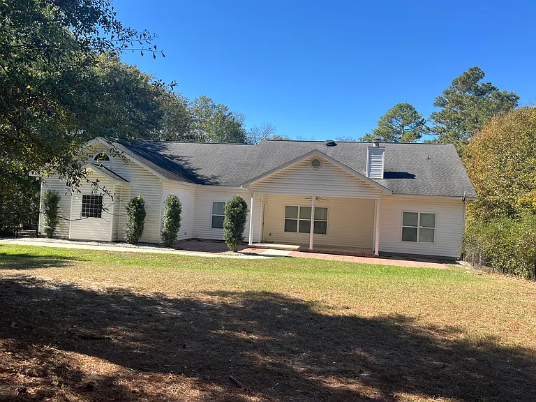 110 Stratford Ln — Photo 11