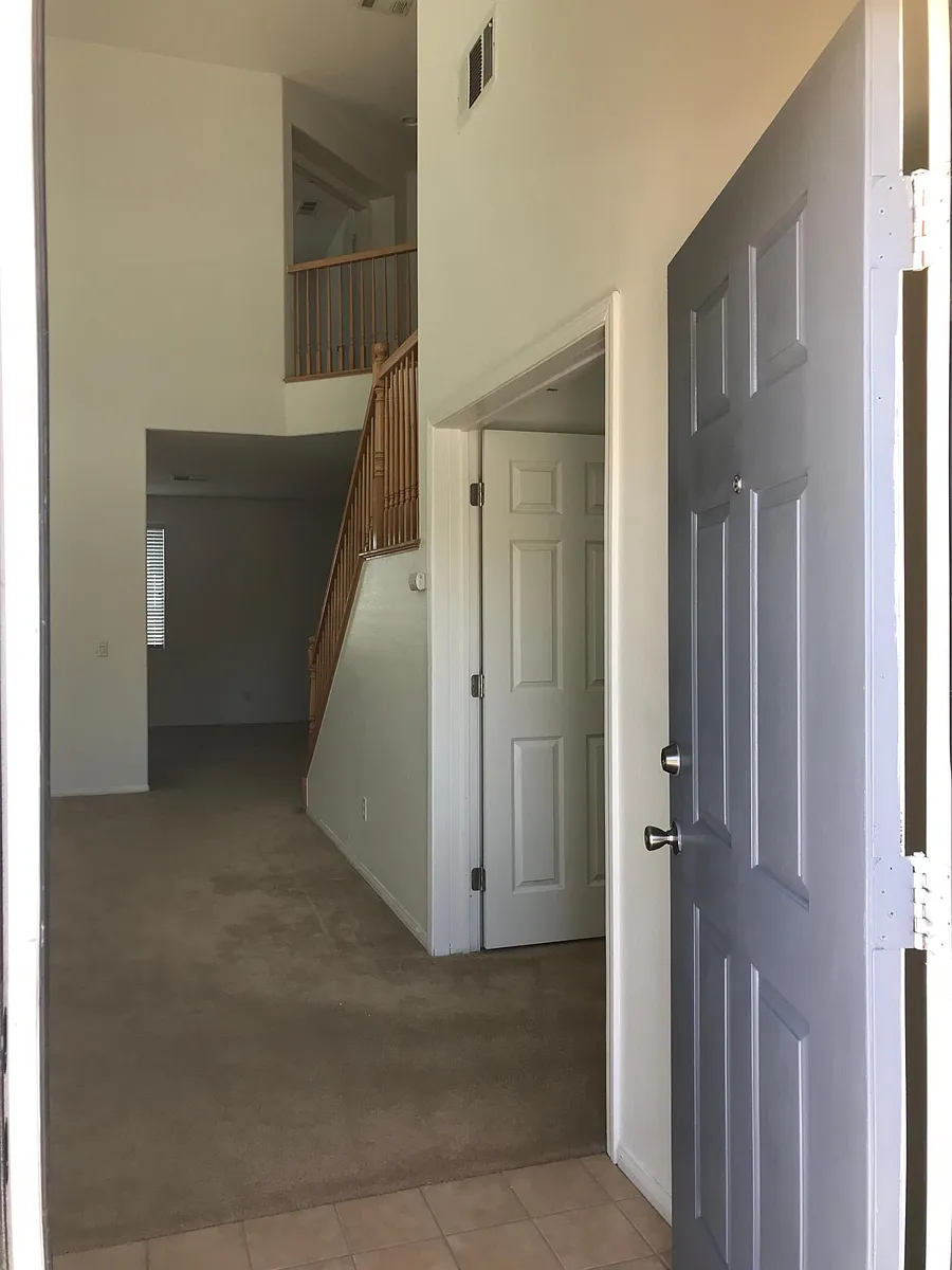 Building Photo - 8973 Grindella Ct