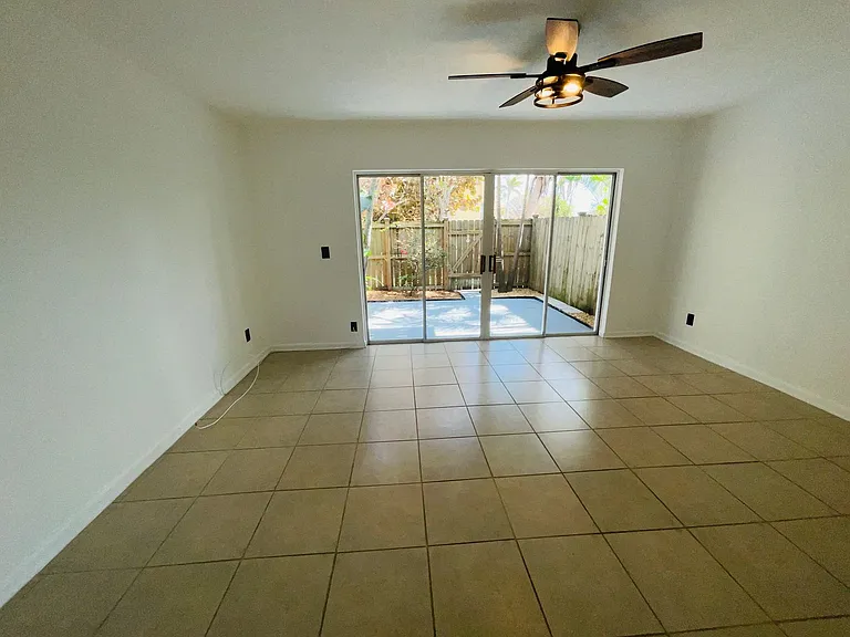 316 Hernando St — Photo 7
