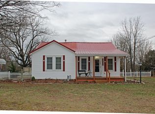 564 Millcreek Rd, Radcliff, KY 40160