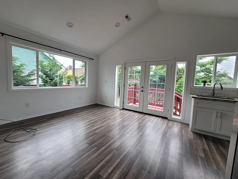 5407 S Pine St #B — Photo 4