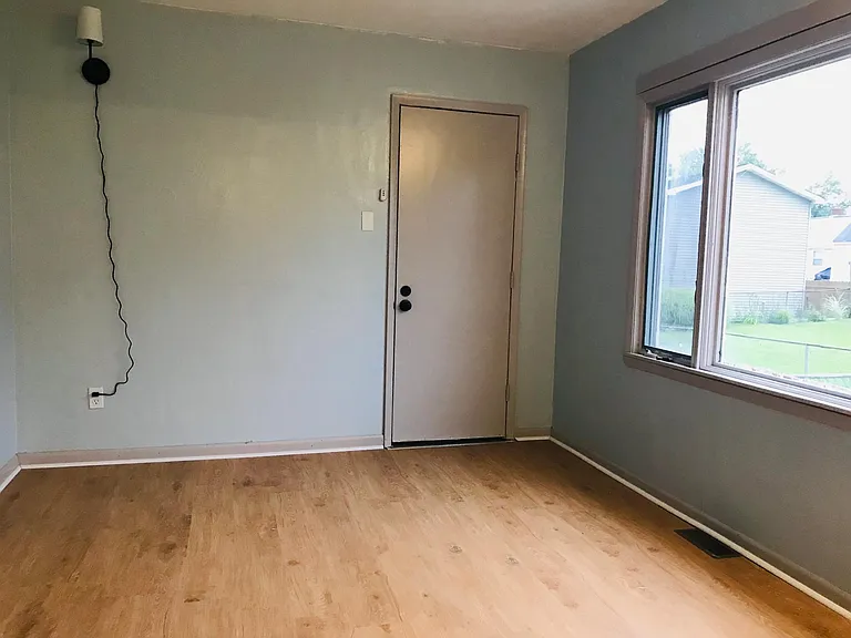 3664 4th St #2 — Photo 5