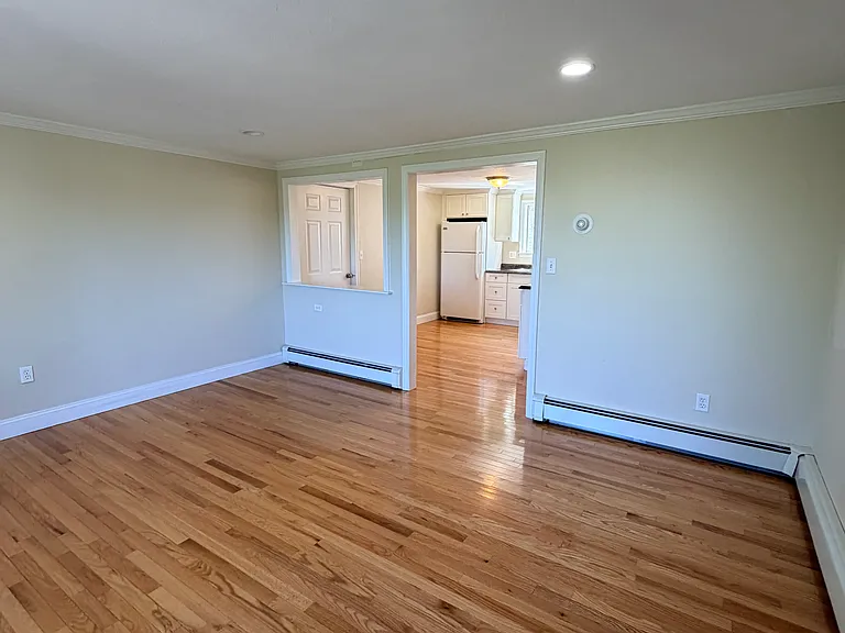 51 Plover Rd #D — Photo 8