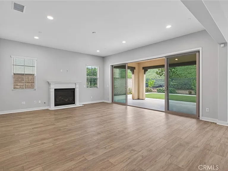 755 E Orange Blossom Way — Photo 23