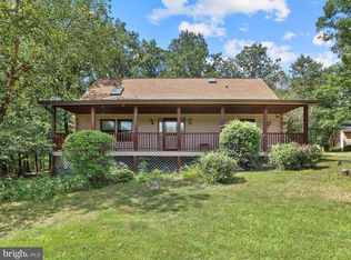 48 Lois Ln, Berkeley Springs, WV 25411