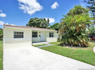 2847 Wiley St, Hollywood, FL 33020
