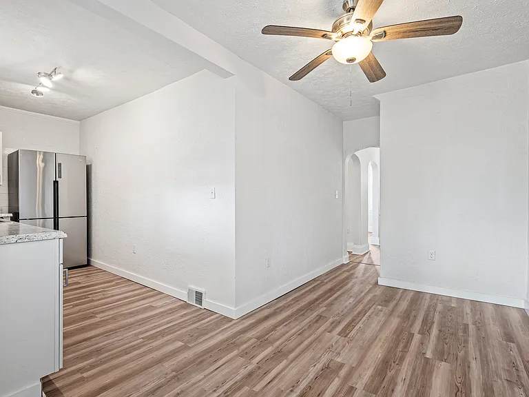 7324 Schley Ave — Photo 14