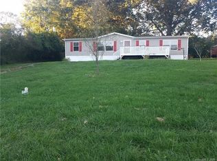 856 Terrace Dr, Canton, NC 28716