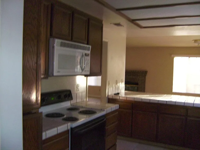 11005 Matinal Cir — Photo 12