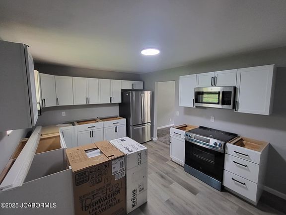 5th image of 514 Belair Dr