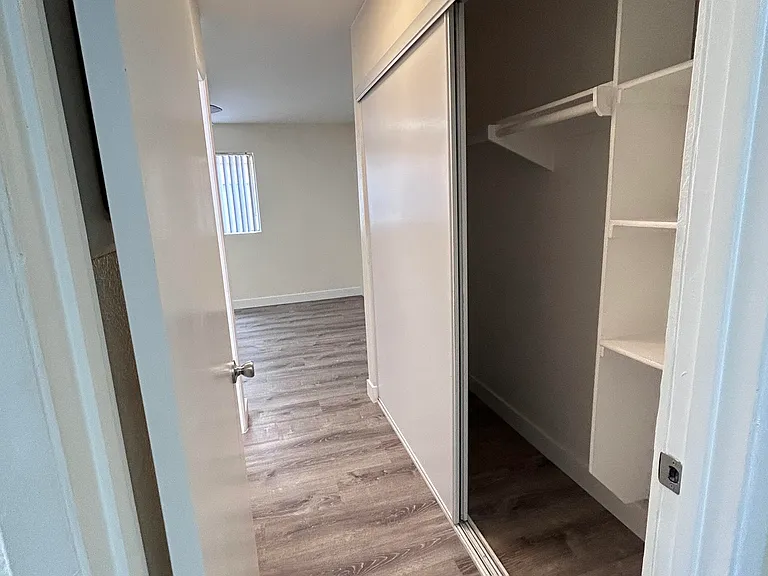 4070 Marlborough Ave #3 — Photo 6