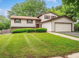 3034-3038 Jason Pl, Madison, WI 53719
