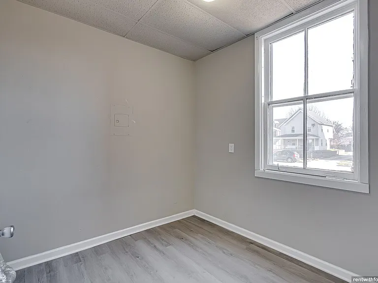 29 S. Military Rd. — Photo 13