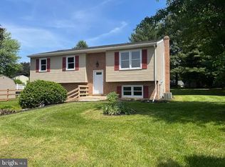 3 Ivywood Ct, Lancaster, PA