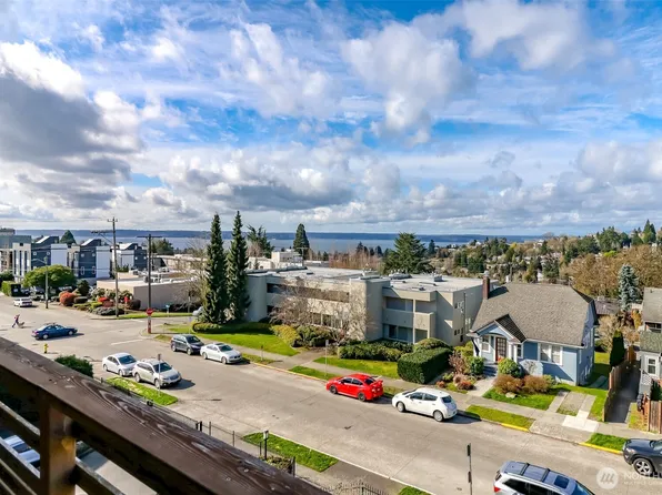 4444 44th Avenue SW #405, Seattle, WA 98116