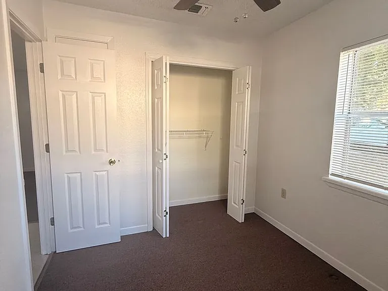 521 E Miracle Strip Pkwy — Photo 6