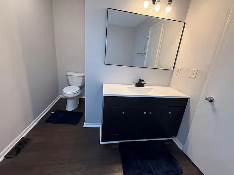 748 Waters Dr — Photo 3