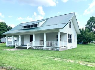 404 E Grand Ave, Jasper, MO 64755