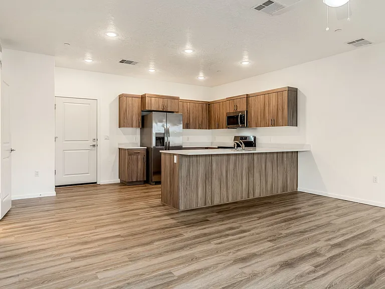 Movado Village — Photo 87