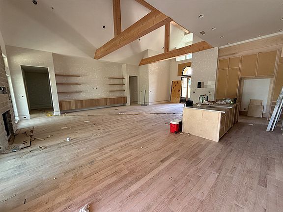 4th image of 900 Healey Dr