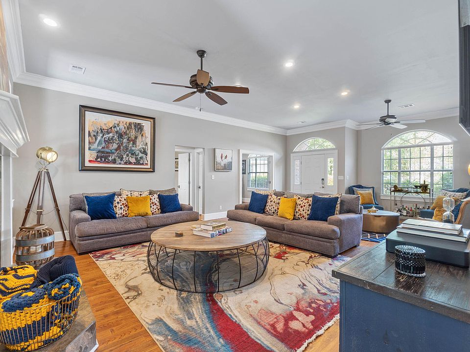 1st image of 4054 Lauren Ct