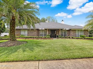 1043 Whirlaway Cir S, Jacksonville, FL 32218