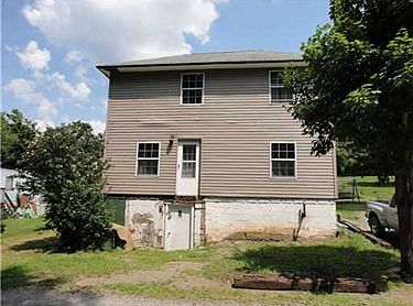 1st image of 60 Pine St