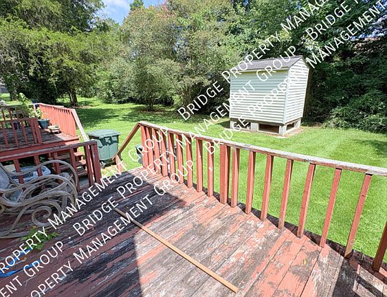 2nd image of 6929 Robinson Dr