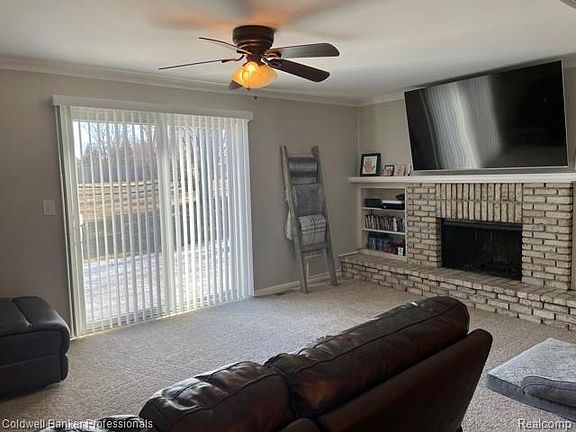 5th image of 12165 Riverbend Dr