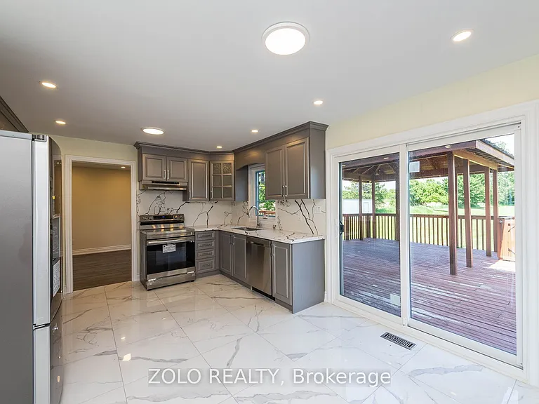 45 Hilda Rd — Photo 12