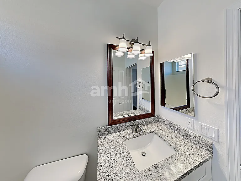 3413 E Flower St — Photo 16