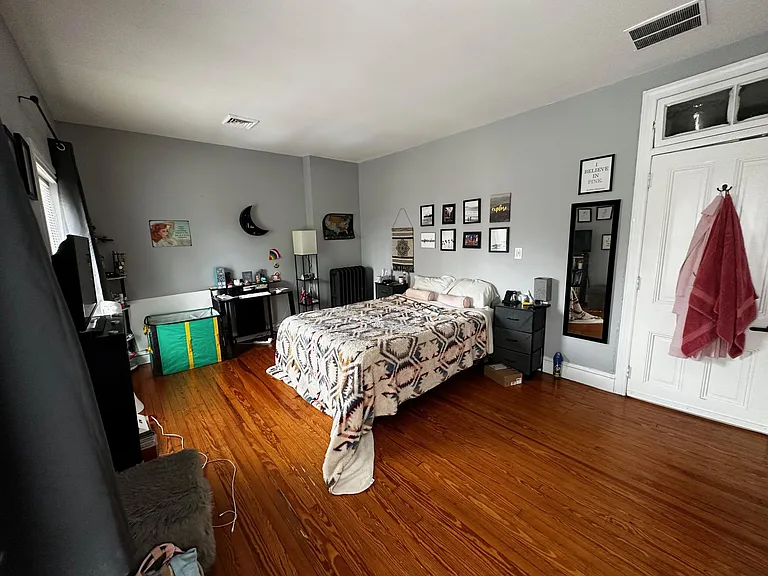 1204 Delaware Ave #3 — Photo 24