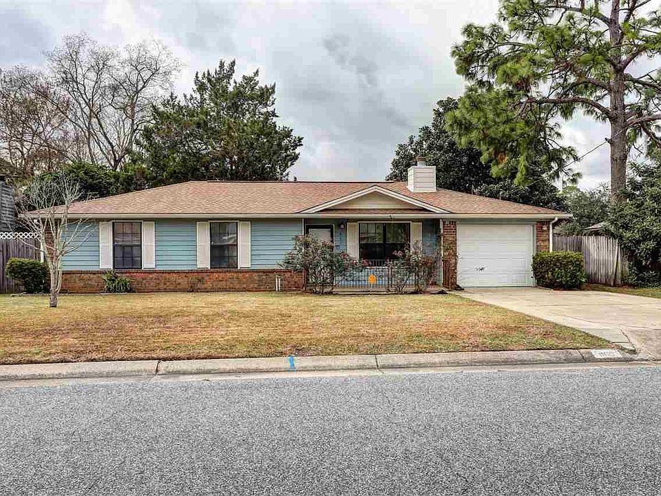 1st image of 865 Amberwood Dr