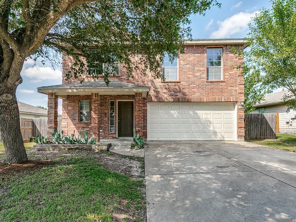 1st image of 310 IBIS FALLS DR