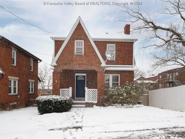 211 Joseph St, South Charleston, WV 25303