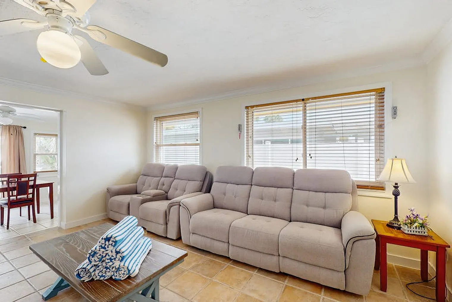 3 bed, 2.0 bath, 1689 sqft, $5,751 — Photo 1