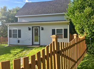 470 Glen Rd, Newport, VT 05855