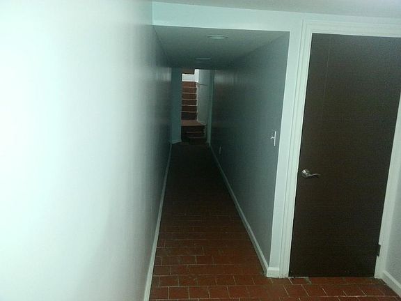5th image of 207 W 121st St APT 1