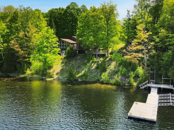 1943 Essonville Line, Highlands East, ON K0L 2Y0