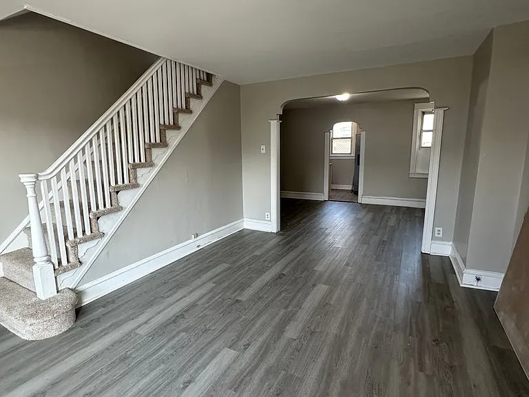 7115 Stockley Rd — Photo 2