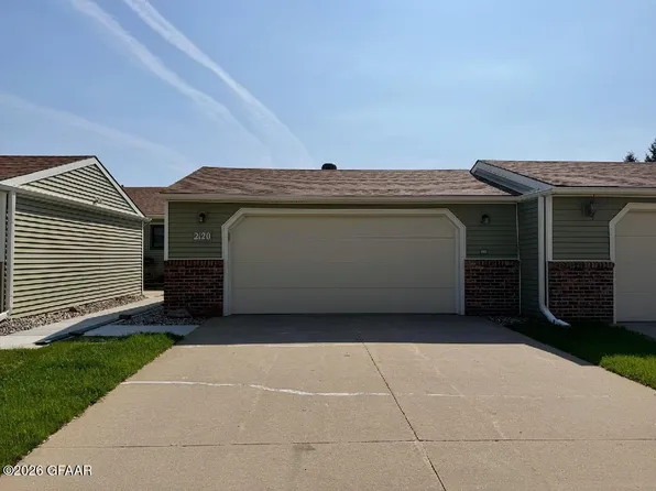 2120 14th Ave NW, East Grand Forks, MN 56721