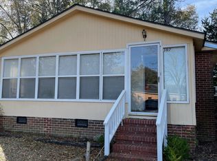 307 W Martin Luther King Jr Blvd, Swainsboro, GA 30401