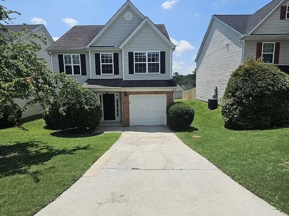 6122 Hickory Lane Dr, Union City, GA 30291