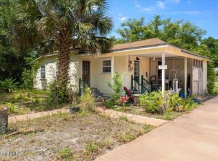 1250 Kenard St, New Smyrna Beach, FL 32168