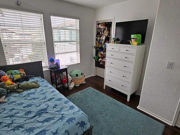 16957 Laurel Hill Ln #215 — Photo 22