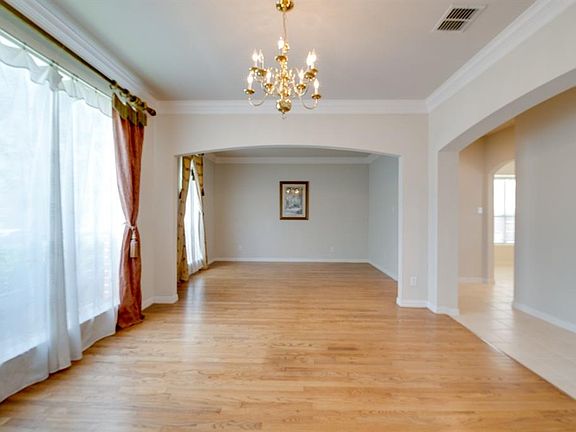 5th image of 2309 Senna Hills Ln