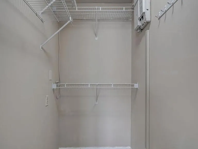 7600 Portadown Ct — Photo 18
