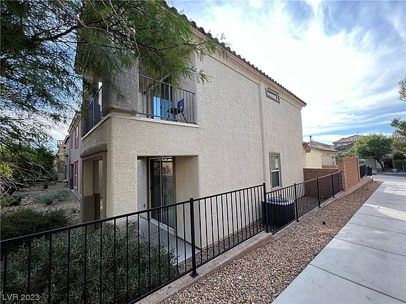 4th image of 8748 Salvestrin Point Ave