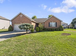 680 Loxley Ln, Troy, OH